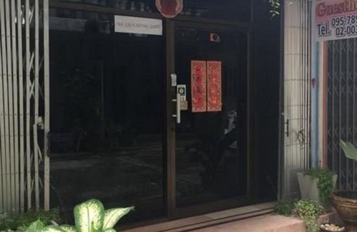 Phra Khanong Hotel | Hostel 24