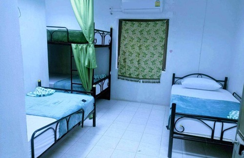 Haad Rin Hostel | Hostel ∙ 8 guests
