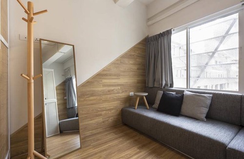 Thanon Phetchaburi Hostel | Hostel ∙ 8 guests