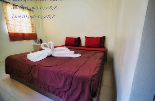 Khlong Khut Hotel | Hotel ∙ 4 guests