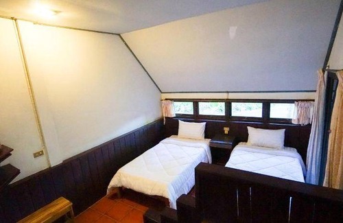 Thong Pha Phum Hotel | Hotel ∙ 4 guests