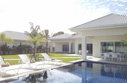 Ban Nong Sadao Villa | Hua Hin 4 Bedroom Pool (L27) in Hua Hin