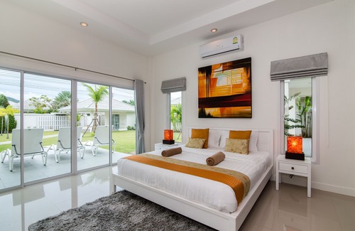 Ban Nong Sadao Villa | Hua Hin 4 Bedroom Pool (L27) in Hua Hin