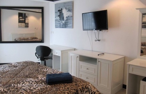 South Pattaya Condo | Jomtien Beach Condominium Jbc A3 Floor 12 Room 27/28