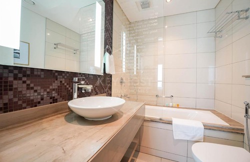 Business Bay Apartment | KeyHost - Luxury 2 BR Apt in Paramount Towers by Damac- K3810