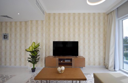 Jumeirah Village Circle Apartment | KeyHost - Regent Court JVC - K170