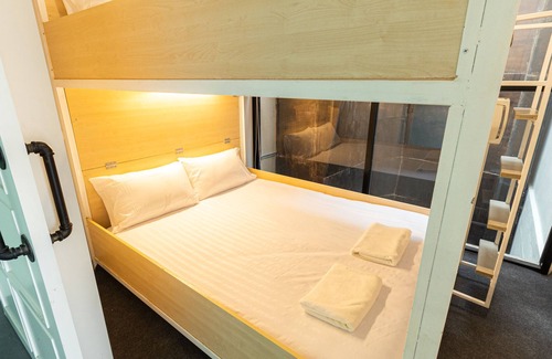 Talat Yot Hostel | Khaosan Social Capsule Bangkok - Adult Only - Hostel