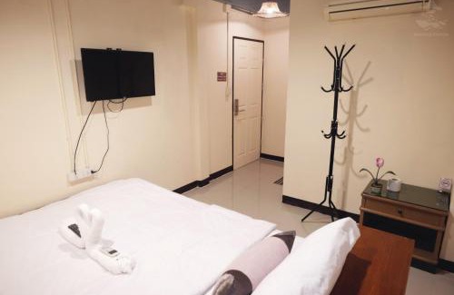 Talat Yot Hostel | Khaosan Station