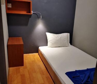 Downtown Krabi Hostel | Leisure Hostel