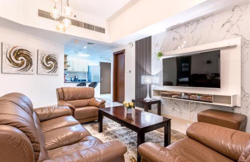 Dubai Sports City Apartment | Live spacious 3BR apartment all En Suite & Balcony