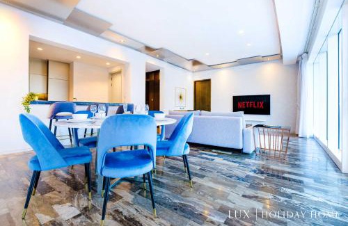 Dubai Marina Apartment | LUX - Lavish Suite with Full Palm Jumeirah View 2