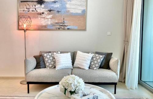 Za'abeel 2 Apartment | Luxurious 1-bedroom With Skyline View In Downtown Views Ii