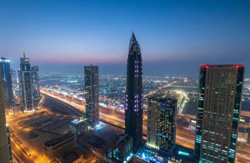 Downtown Dubai Apartment | Luxury 2BR Skyline Sea View Direct Mall Metro Dining Shops City Walk