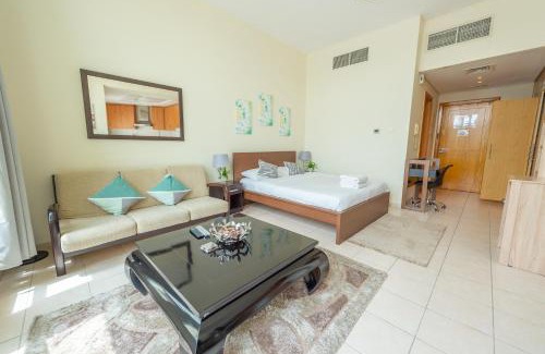 Discovery Gardens Apartment | Luxury Escapes - Budget Studio Apt near Metro Stn - MOG184 DG