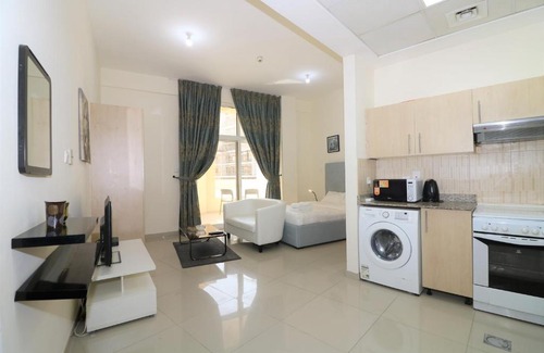 Dubai Apartment | Madison Residence Studio near Al Barari 138