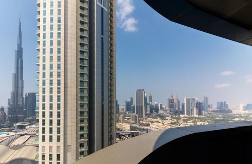 Downtown Dubai Apartment | Maison Privee - Luxury Urban Retreat with Burj Khalifa Views