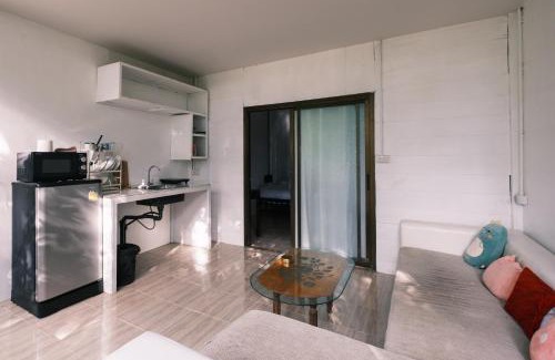 Thong Sala Hostel | MESTO Koh Phangan - Creative Stay & Community Hub