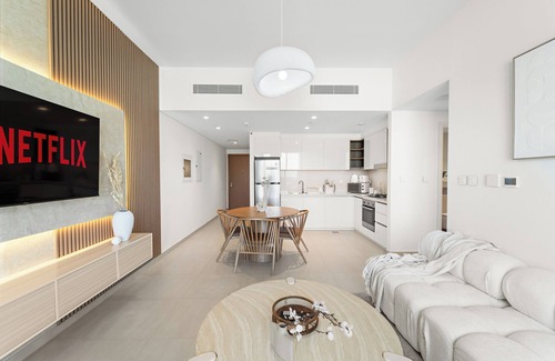 Za'abeel 2 Apartment | Modern 1Bed Less than 2km Walk from Burj Khalifa