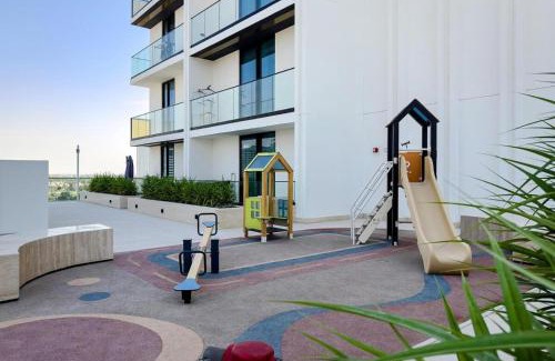 Trade Centre 1 Apartment | Modern 1BR Apartment Binghatti Venus, JVC