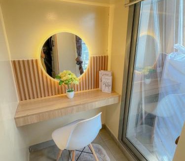 Business Bay House | Modern Private Hostel Room near Business Bay Downtown