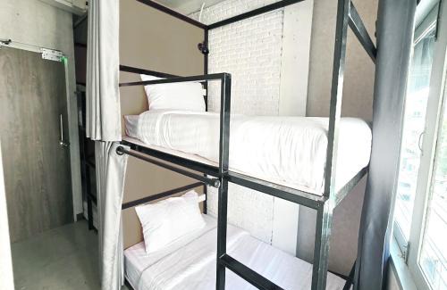 Talat Yot Hostel | Nappark Hostel @Khao San