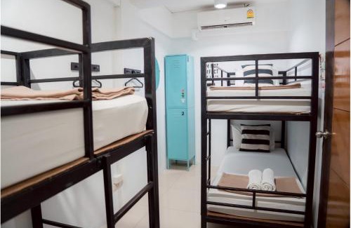 Old City Hostel | Nature Home Hostel & Cafe