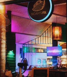 Lamai City Center Hostel | Noahs Ark