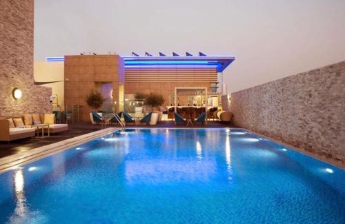 Bur Dubai Hotel | Novotel Bur Dubai - Healthcare City