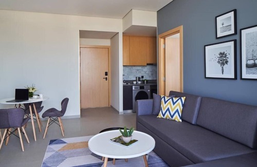 Jumeirah Village Triangle Apartment | One Bedroom Apartment Near the Community JVT