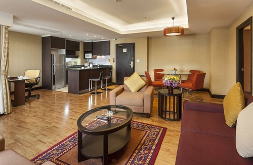 Bangkok Central Business District Apartment | One Bedroom Grand Suite Apartment in the city center (G21)