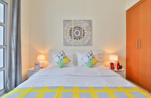 Dubai Production City Apartment | OYO 320 Home Qasr Sabah