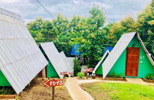 Pai House | Pai circus hostel