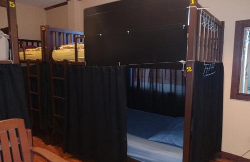 Thong Sala Hostel | Phatra Hostel