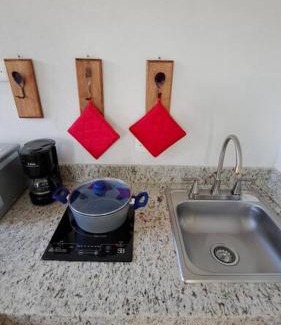 Puerto Juarez Apartment | Playa Blanca - Moro Red