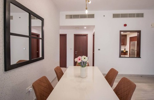 Dubai Marina Apartment | Premium 3BR+Maid in JBR | 2 min walk to the Beach!
