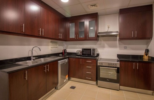 Dubai Marina Apartment | Premium 3BR+Maid in JBR | 2 min walk to the Beach!