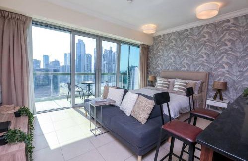 Downtown Dubai Apartment | Prime Retreats - Downtown Dubai