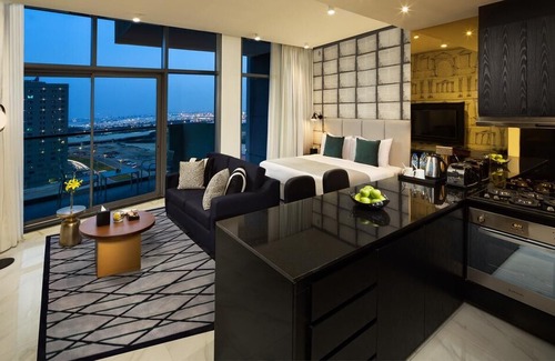 Business Bay Hotel | R 1666 Millennium Atria Business Bay