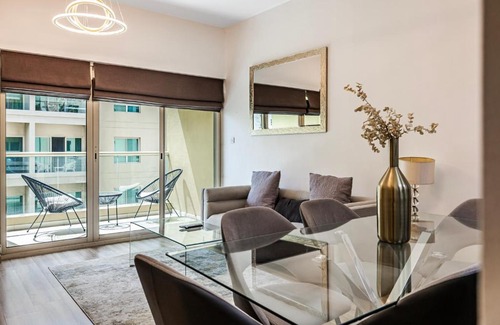 The Greens Apartment | Renovated 1 Bed Al Alka 1 In The Greens
