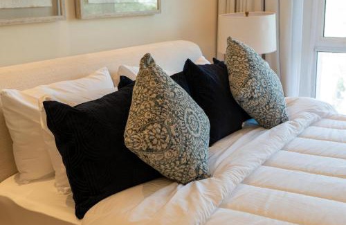 Discovery Gardens Apartment | Renovated Studios in Nature at Discovery Gardens