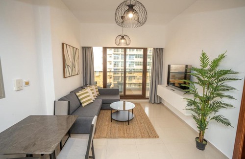 Dubai Sports City Apartment | Residences at Elite Sports City