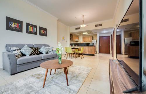 Downtown Dubai Apartment | RH- Burj Al Nujoom, Downtown, 1BR near Dubai Mall