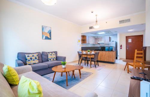Downtown Dubai Apartment | RH- Prime Location, Modern 01BR, Walk away from Dubai Mall & Burj Khalifa