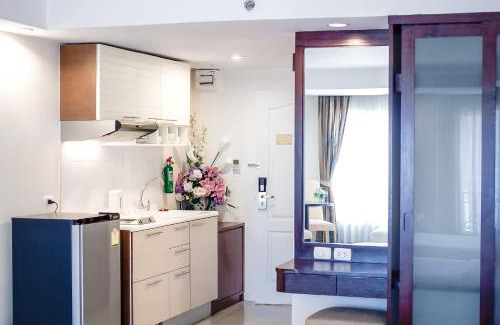 Nong Bon Apartment | Romance Hotel Bangna