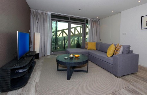 Jadaf Apartment | Signature Holiday Homes - Luxury 1 Bedroom Apartment D1 Tower Waterfront View