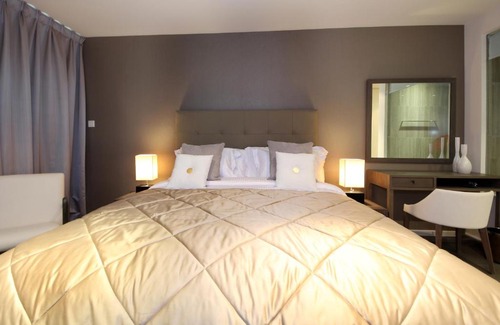Jadaf Apartment | Signature Holiday Homes - Luxury 1 Bedroom Apartment D1 Tower Waterfront View