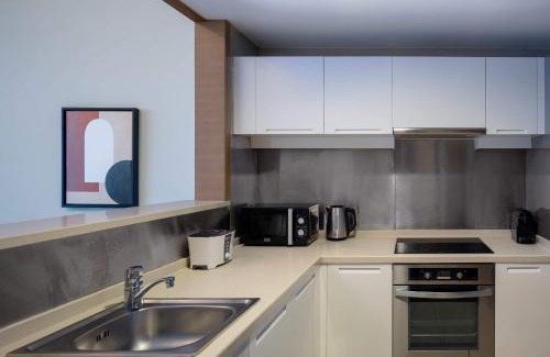 Downtown Dubai Apartment | Silkhaus spacious 1 BDR near Burj Khalifa in Downtown