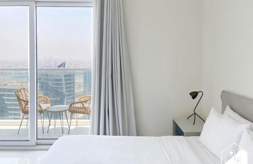 Business Bay Apartment | Skyline Studio Escape l Balcony , Gym & Pool