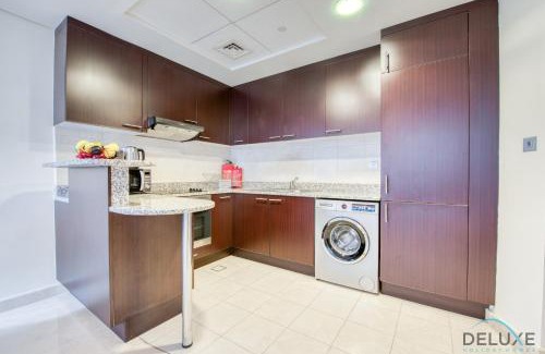 Bur Dubai Apartment | Sleek Studio at Sky Gardens DIFC by Deluxe Holiday Homes