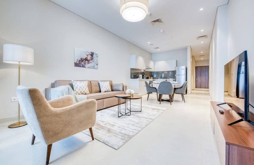 Business Bay Apartment | Sophisticated 1BR Apartment in the Heart of Business Bay